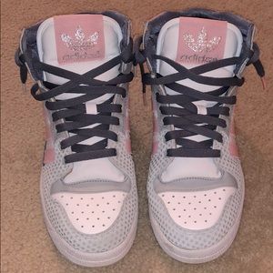 Adidas High Top Sneakers *perfect condition